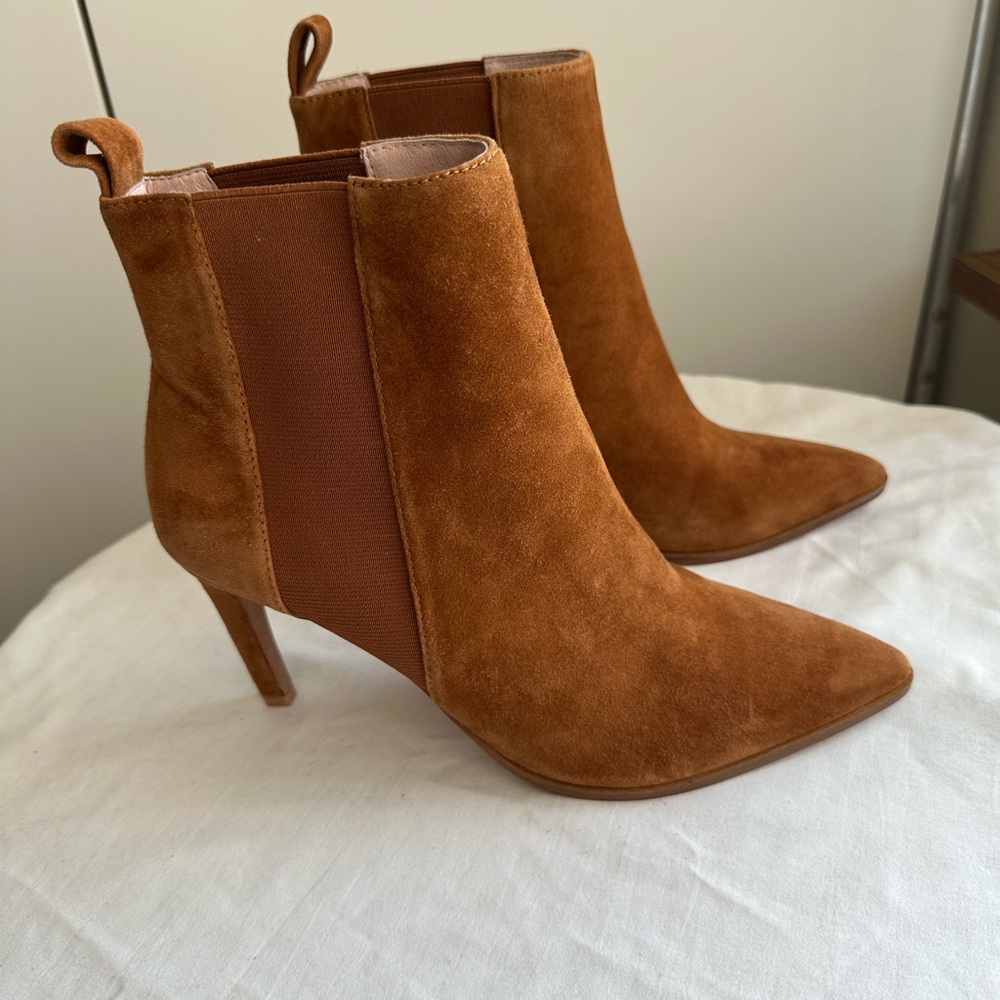 42 GOLD Kensington Tan Ankle Boots Size 7.5